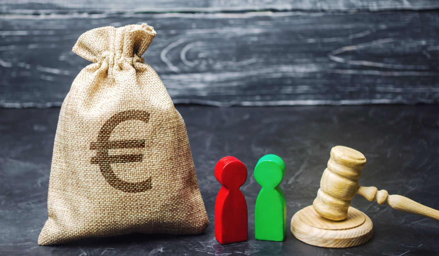 Scheidungskosten steuerlich absetzen – wie viel bekomme ich raus?